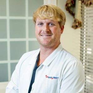 Gabe Crabb, FNP-C at ERgent Med Immediate Care in Brunswick, GA and St. Simons Island, GA